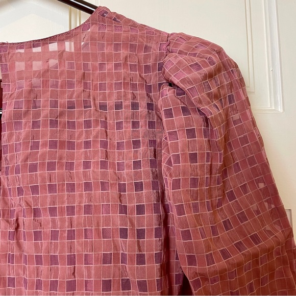 ZARA Balloon Sleeve Blouse in Dusty Pink - Picture 4 of 8